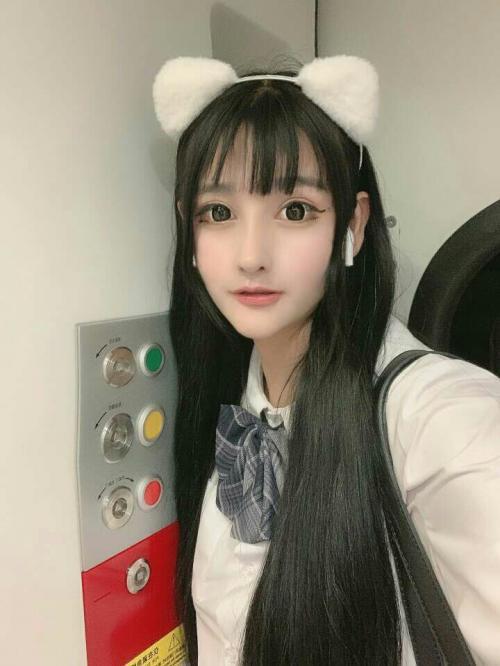 兼职小妹三点粉 第1张