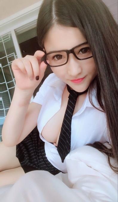 兼职嫩模，物有所值长腿丝袜女真的不错 第2张