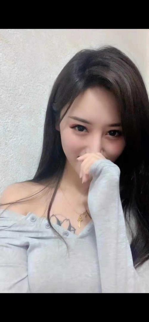 中梁香缇琳琳 第1张