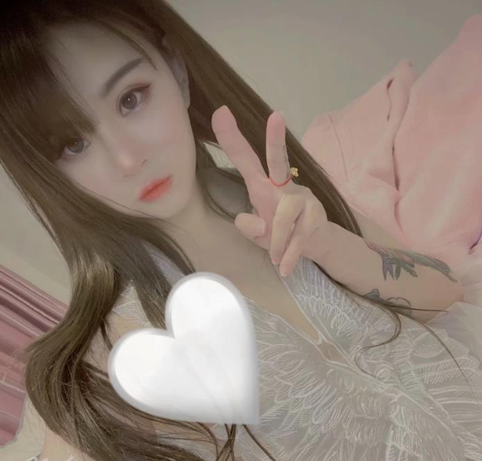 北环00后小萝莉 第2张