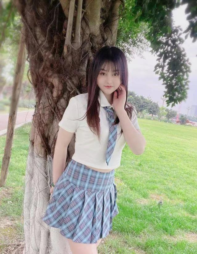 龙华慧子 第1张