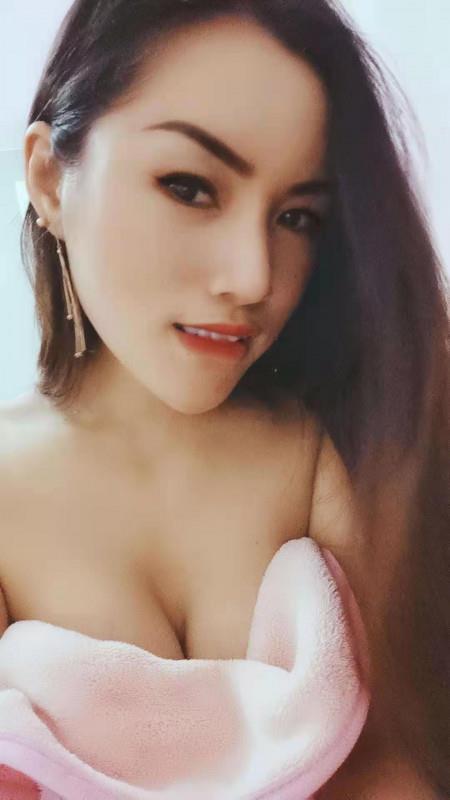 服务型柯基姐姐 第1张