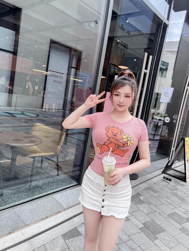 天河轻熟素素 第1张