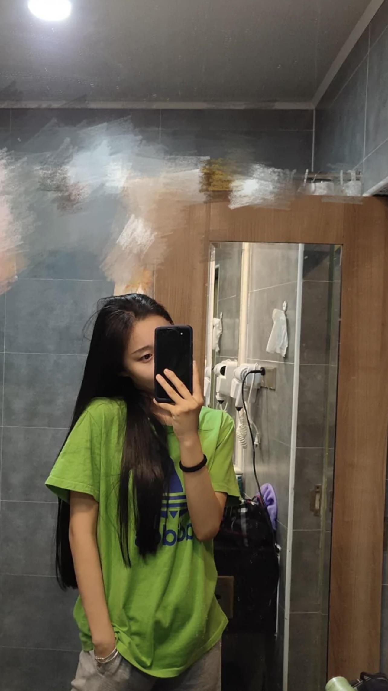 热情年轻活好的尔尔 第1张