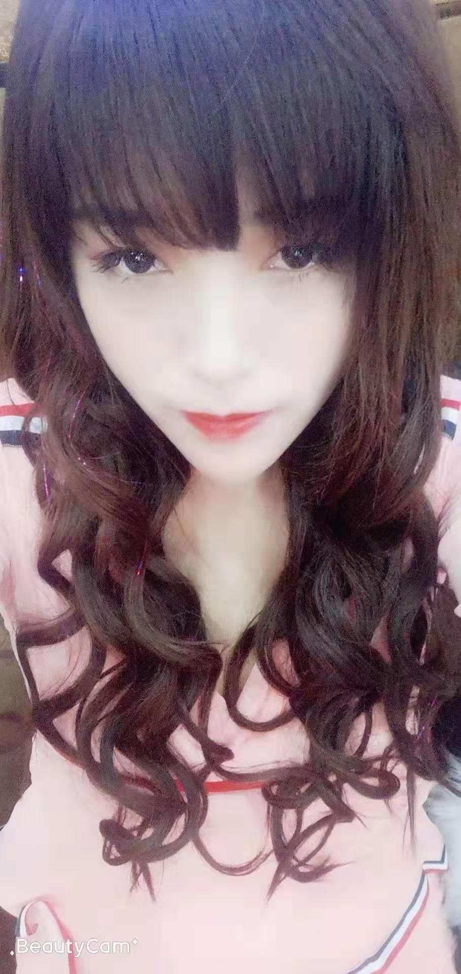 挺年轻的妹子，很健谈 第1张