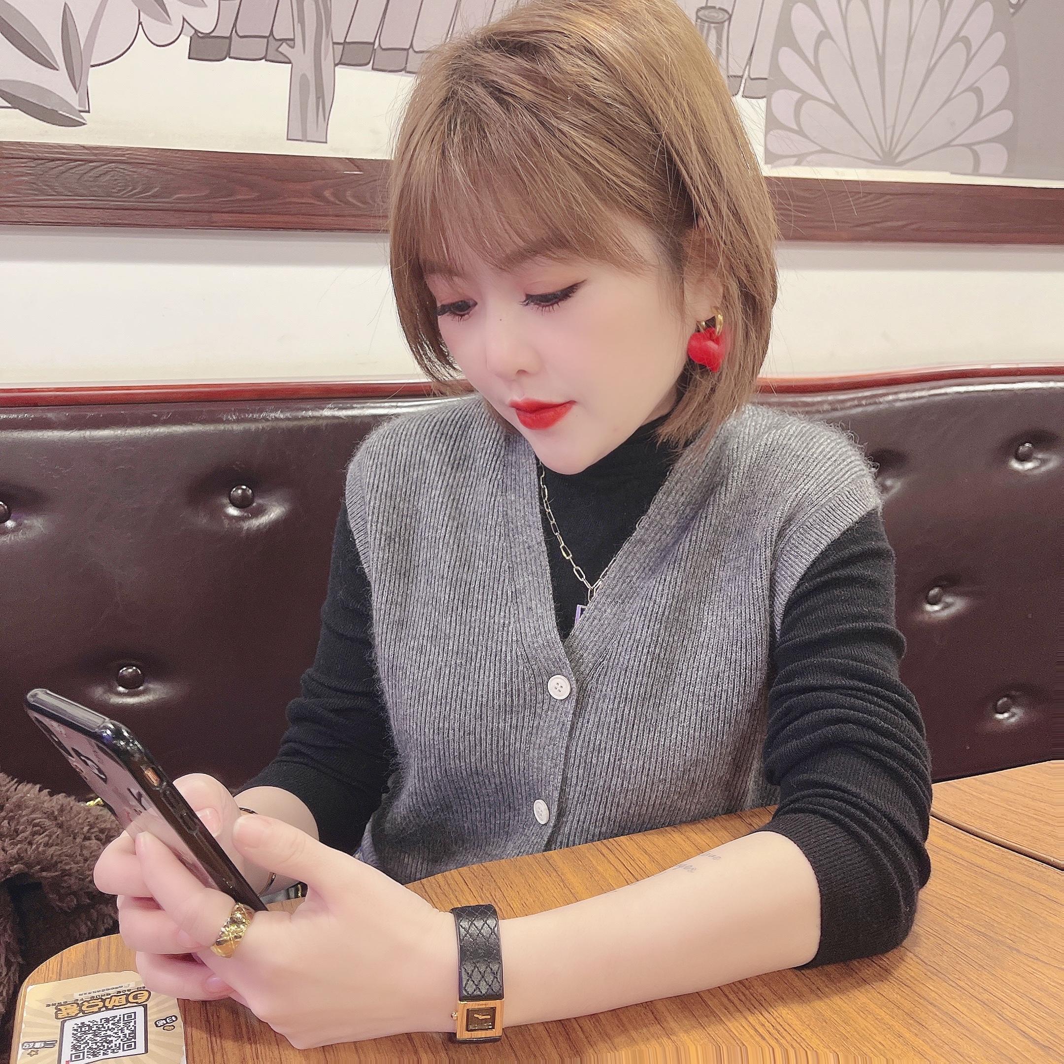 丰台区少妇，BB水多还紧，口活好，会挑逗 第1张