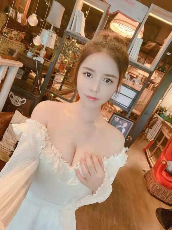 大波嫩妹，外表淑女上床很会发浪，后入爽度爆炸 第3张