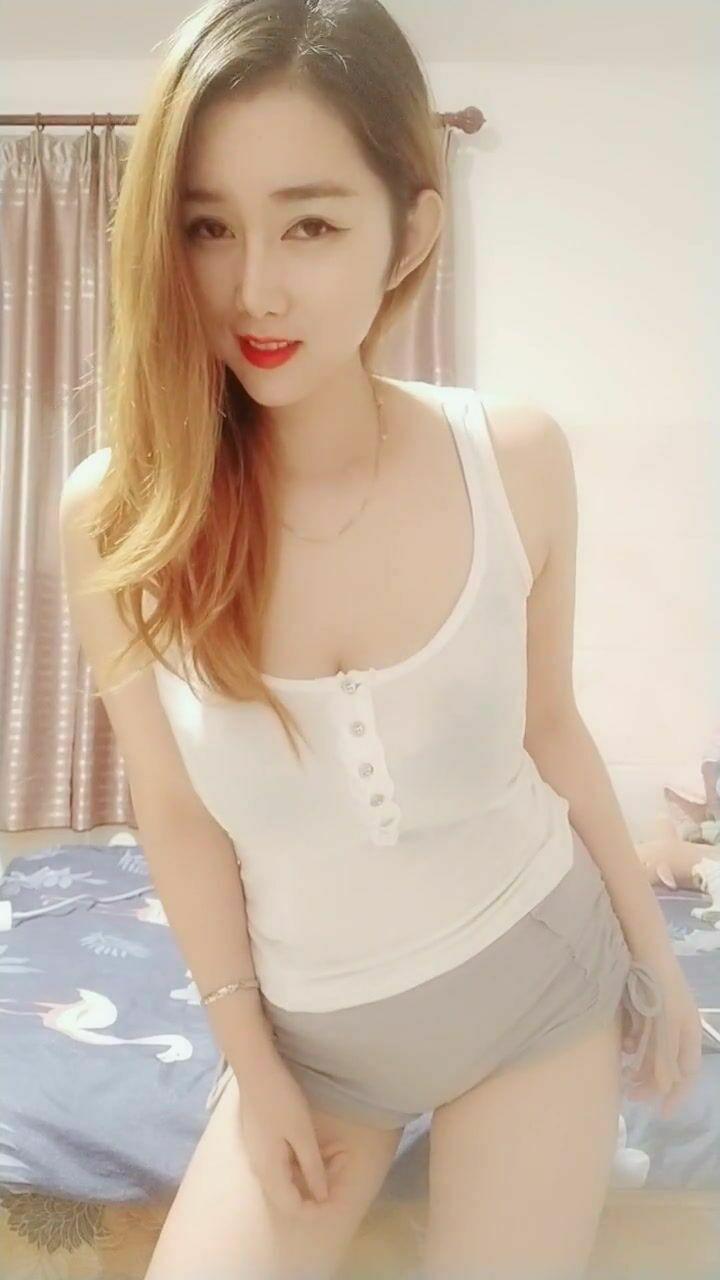 澳东印象城兼职妹子 第1张