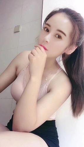 草场坡英子闺蜜阳阳 第1张