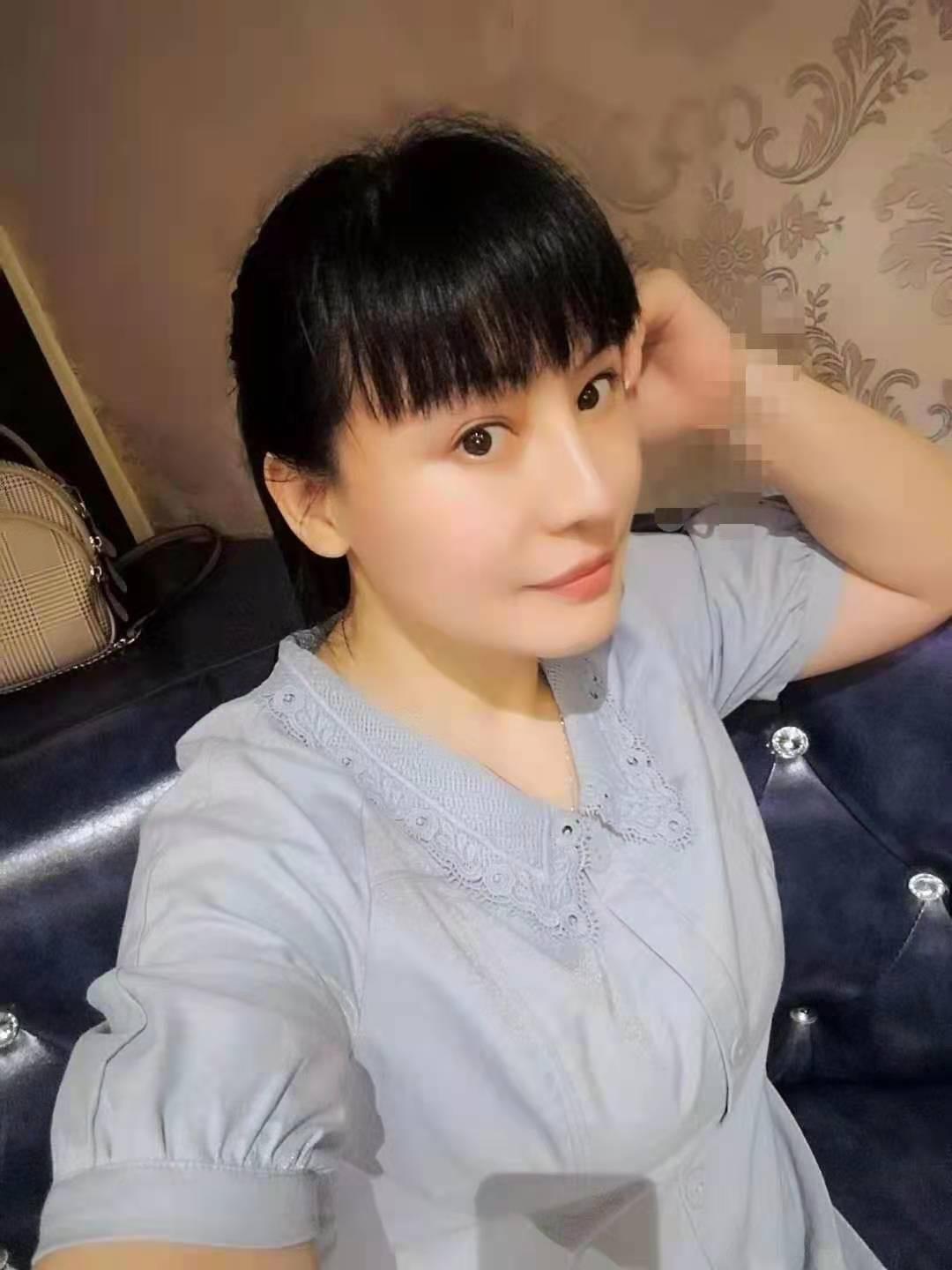 深圳市宝安区灵芝站36D少妇 第3张